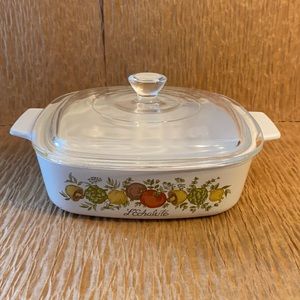 Spice of Life (Centura) by CORNING, 1 qt with lid